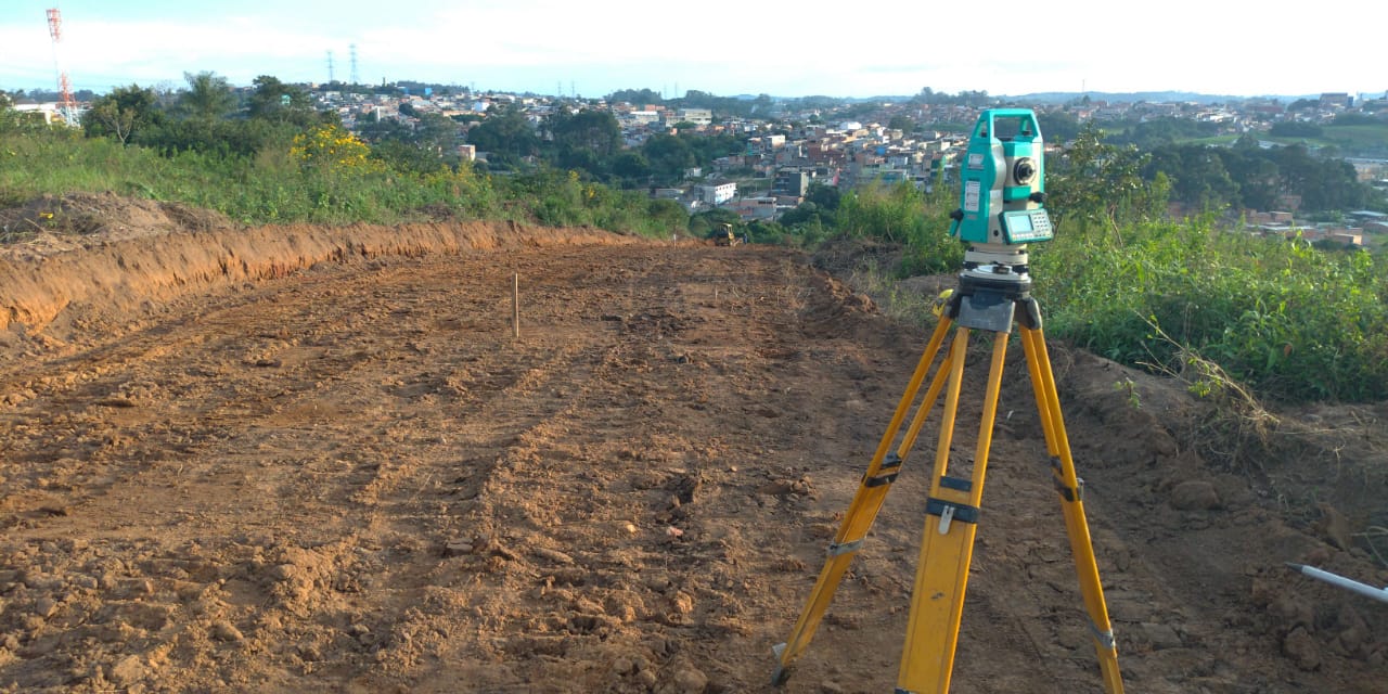 levantamento topográfico